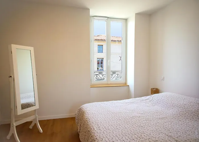 Aux Trois Mousquetaires - Proche Jardin Dumaine * Luçon